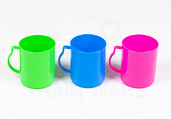 OEM Manufacturer for 460ml plastic mugs with handles with custom logo screen printing in Thailand